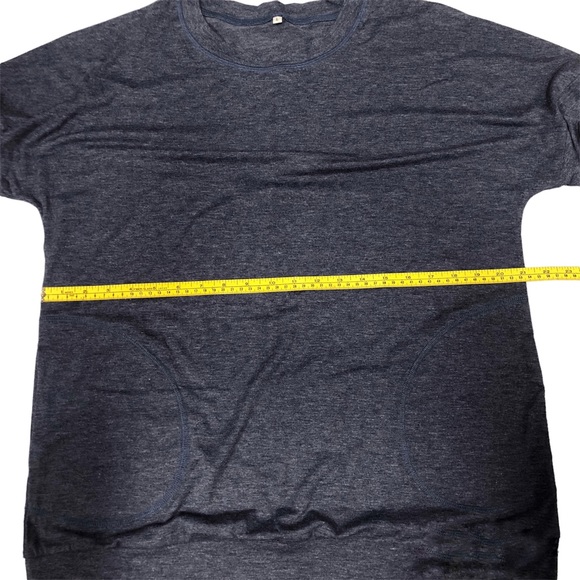 NWOT Loose Fit Tunic T Shirt with Pockets - Picture 5 of 8